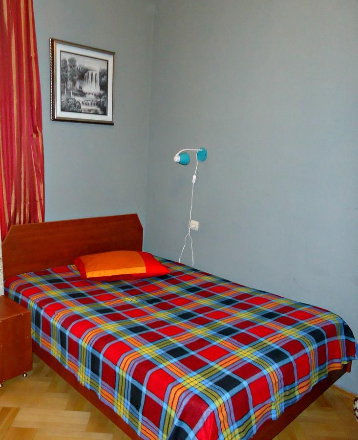 Bed and Breakfast Albatros Тбилиси Экстерьер фото