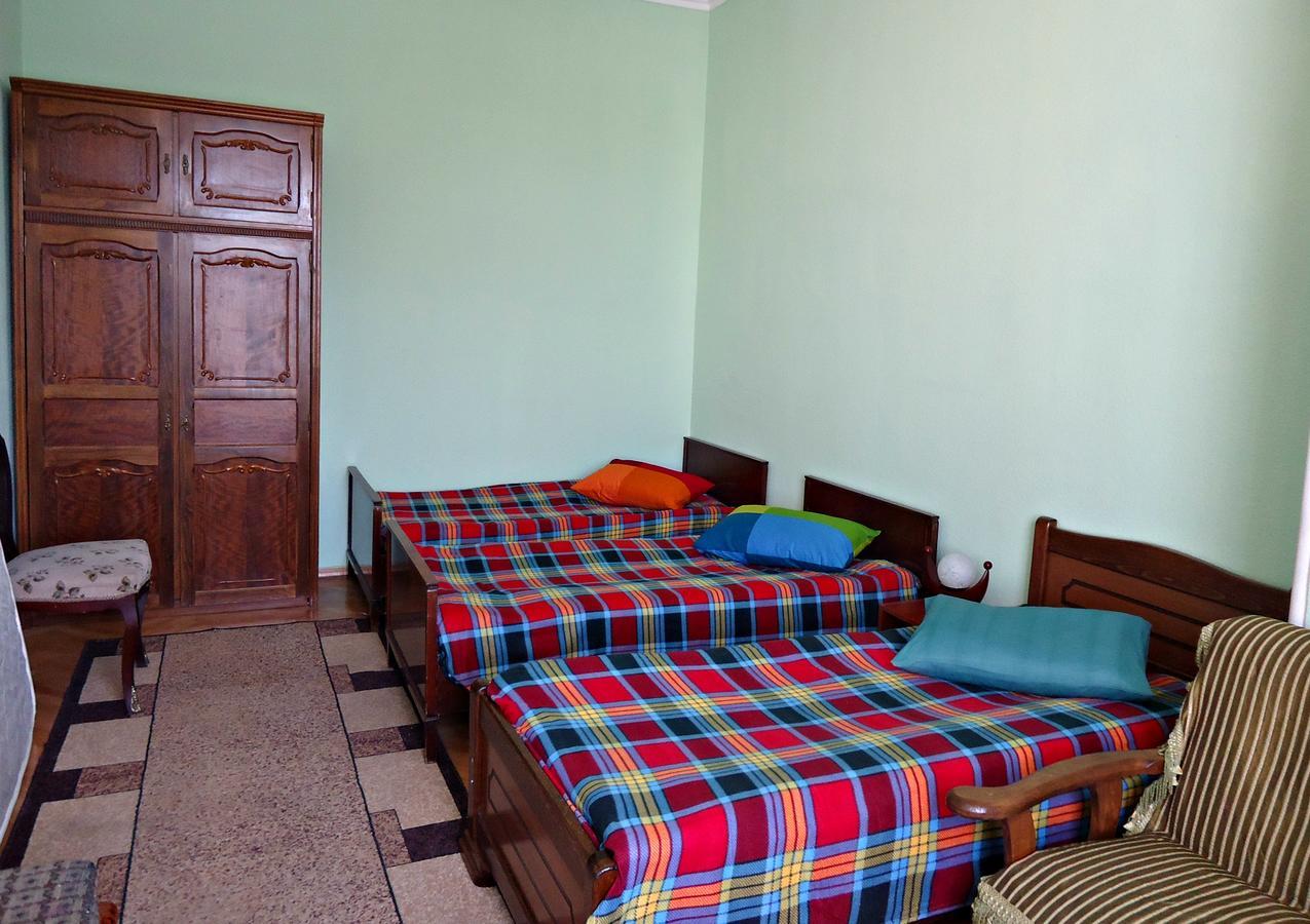 Bed and Breakfast Albatros Тбилиси Экстерьер фото